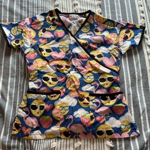 Printed scrub top